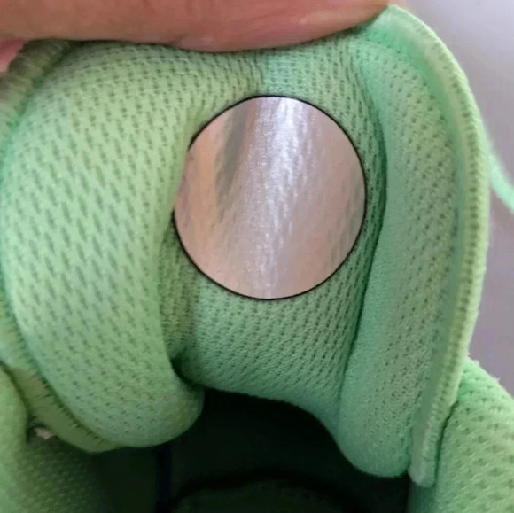 Adidas Deep Threat Baby Yoda Star Wars Shoes size- 7-(40 EU) Used once in excell - Picture 8 of 11